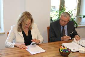 Pokaż zdjęcie: Starosta Kościerski Alicja Żurawska , Wicestarosta Kościerski Henryk Ossowski