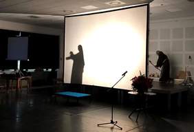 Pokaż zdjęcie: Jasełka podczas Spotkanie Opłatkowego Małopolskiego Oddziału PZG