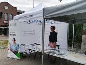 Pokaż zdjęcie: Stanowisko PFRON na Targach Pomocy Społecznej w Jarocinie