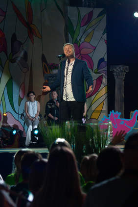 Pokaż zdjęcie: Michał Wiśniewski – w utworze „Tylko ty”