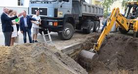 Pokaż zdjęcie: Budowa windy z dofinansowaniem PFRON w powiecie szamotulskim