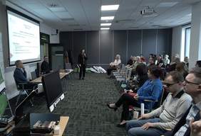 Pokaż zdjęcie: Konferencja dotycząca "Wypożyczalni..."