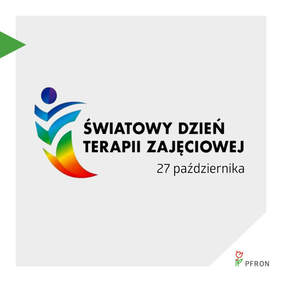 Pokaż zdjęcie: Czarny napis na jasnoszarym tle - Światowy Dzień Warsztatów Terapii Zajęciowej, po lewej grafika symbolizująca człowieka w różnych kolorach. Widoczne logo PFRON w prawym dolnym rogu.