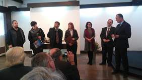 Uroczyste otwarcie wystawy, dr Krystyna Gawron - druga od lewej, Tomasz Zdun - trzeci od lewej