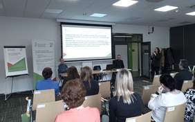 Pokaż zdjęcie: Konferencja dotycząca  "Wypożyczalni..."