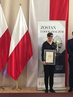 Pokaż zdjęcie: Martyna Masztalerz z Radia Kraków- wyróżniona w kategorii Dziennikarz bez Barier