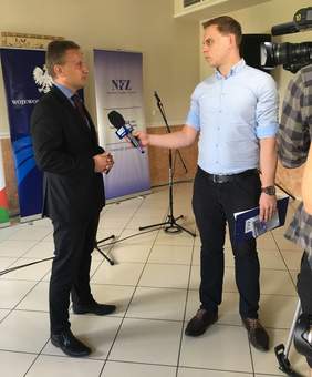 Pokaż zdjęcie: Wywiad Bartosza Marczuka Wiceministra Rodziny, Pracy i Polityki Społecznej dla TVP3 Poznań