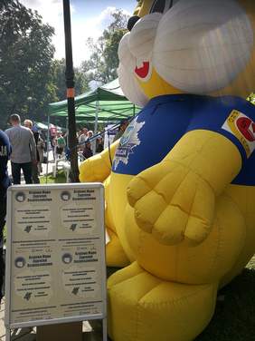 Pokaż zdjęcie: Punkt informacyjny Komendy Policji