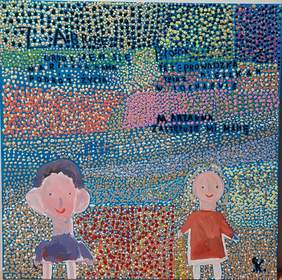 Pokaż zdjęcie: Obraz przedstawia dwie postacie a wokół nich są kolorowe kropki i słowa „Zabrze, Urodziłem się, Marzanna Mama, Podróż życia” oraz „Płock, Przeprowadzka, Teraz mieszkam w sochaczewie, Marzanna zastępuje mi mamę”.