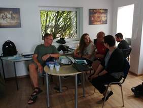 Pokaż zdjęcie: Dyskusja na temat zatrudniania osób niepełnosprawnych