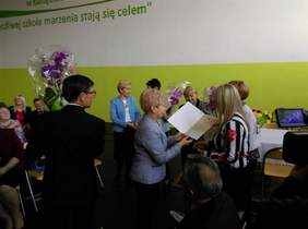 Pokaż zdjęcie: Podziękowania dla realizatorów projektu