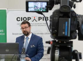 Pokaż zdjęcie: Dyrektor Krzysztof Czechowski, PFRON