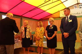 Pokaż zdjęcie: Uroczyste wręczenie odznaczeń 