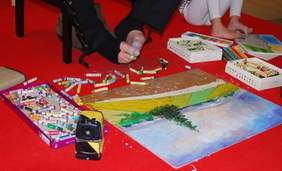 Pokaż zdjęcie: Pokaz malowania w Pasażu Krynickim