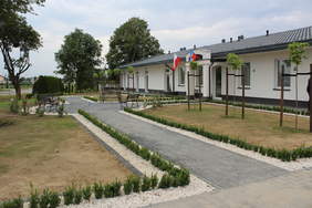 Pokaż zdjęcie: Budynek COM w Jaszczowie