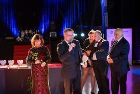 Pokaż zdjęcie: III Bal Charytatywny Fundacji Dom Rodzinnej Rehabilitacji Dzieci z Porażeniem Mózgowym „Dom dla serc”