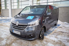 Pokaż zdjęcie: Nowe auto Gminy Niemce,fot.Urząd Gminy Niemce