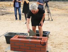 Aleksandra Ruszczak podczas aktu erekcyjnego
