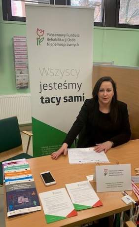 Pokaż zdjęcie: Dyżur pracowników Oddziału Warmińsko-Mazurskiego Państwowego Funduszu Rehabilitacji Osób Niepełnosprawnych