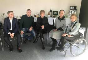 Pokaż zdjęcie: Dyrektor Marta Mordarska podczas spotkania Koordynatorów Dostępności projektu  Małopolska. Kultura wrażliwa