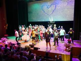 Pokaż zdjęcie: 30-lecie istnienia Warsztatu Terapii Zajęciowej w Zduńskiej Woli