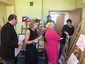 Pokaż zdjęcie: Wojewódzka Komisja Konkursowa XV edycji Konkursu Plastycznego „Sztuka Osób Niepełnosprawnych