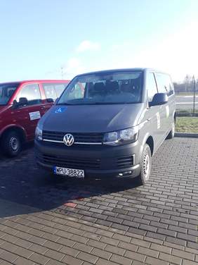 Pokaż zdjęcie: Mikrobus