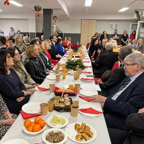 Pokaż zdjęcie: Zaproszeni goście