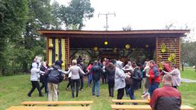 Wspólna zabawa taneczna