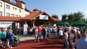 Impreza integracyjna XII Podkarpacki Festiwal Rekreacji i Zabawy – Pożegnanie Lata w Iwoniczu