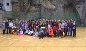 Pokaż zdjęcie: Organizatorzy balu i wolontariusze 