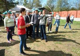 Pokaż zdjęcie: Strzelanie z łuku