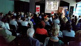 Pokaż zdjęcie: Konferencja w Koninie pt.: „Osoby z niepełnosprawnościami w środowisku lokalnym”