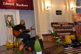 Pokaż zdjęcie: Występ  Jerzego Stachury "Juniora"