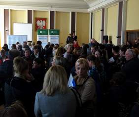 Pokaż zdjęcie: Targi Pracy w Poznaniu z udziałem PFRON zorganizowane w ramach Europejskich Dni Pracodawców