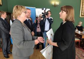 Pokaż zdjęcie: Gratulacje dla Muzeum Narodowego w Krakowie