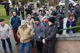 Pokaż zdjęcie: podopieczni domu pomocy społecznej