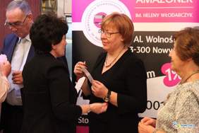 Pokaż zdjęcie: Prezes Krystyna Kronerberger oraz dyrektor Marta Mordarska 