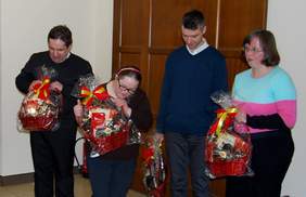 Pokaż zdjęcie: Laureaci konkursu "Sztuka Osób Niepełnosprawnych - Moja Ojczyzna"