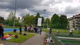 Pokaż zdjęcie: Wciągnięcie flagi Olimpiad Specjalnych