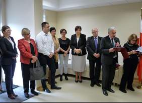 Pokaż zdjęcie: przedstawiciele władz samorządowych i zaproszeni goście
