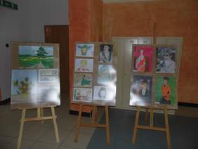 Wystawa prac uczestników Warsztatu Terapii Zajęciowej