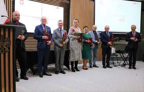 Pokaż zdjęcie: Członkowie kapituły nagrody ( fot. ŚUW)