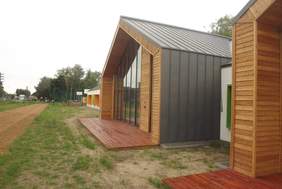 Pokaż zdjęcie: Budynek Placówki