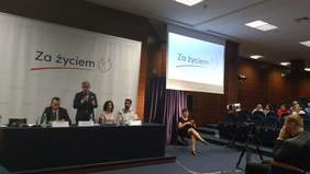 Pokaż zdjęcie: Wystąpienie dr Wiesława Antosza