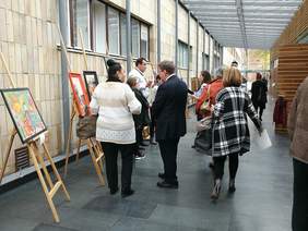 Pokaż zdjęcie: Wystawa prac ubiegłorocznego Konkursu Plastycznego w opolskim Urzędzie Marszałkowskim 