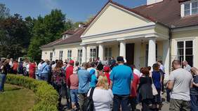 Pokaż zdjęcie: Uczestnicy zabawy