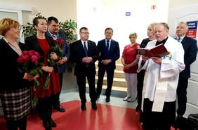 Pokaż zdjęcie: Uroczyste otwarcie wyremontowanego Oddziału Pediatrycznego, Szpital Specjalistyczny im. J. Śniadeckiego w Nowym Sączu 