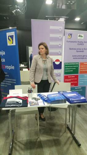 Pokaż zdjęcie: Zdj_cie_nr_2_-_Targi_pracy_Toru__.jpg