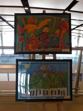 Prace niepełnosprawnych artystów w Porcie Lotniczym Rzeszów-Jasionka